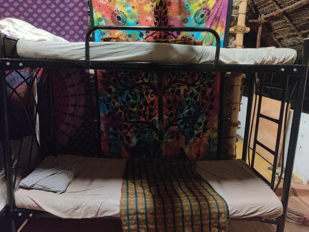 Peace Garden Hostel Auroville Exterior photo
